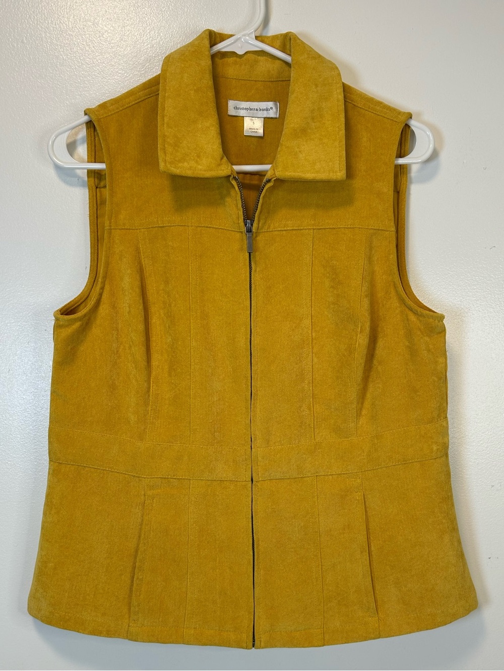 Christopher & Banks Mustard Full Zip-Front Vest with pockets Women’s Small